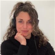 Learn Italian with a playful, curious and professional approach. Every course is unique and personalised by the student's needs